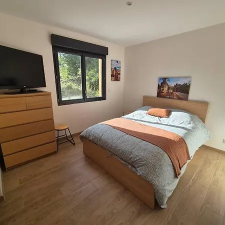 Maison Au Pied Du Puy-de-dome * Ceyssat