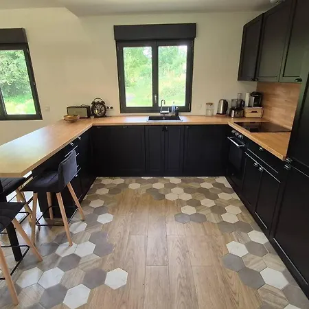 Maison Au Pied Du Puy-de-dome